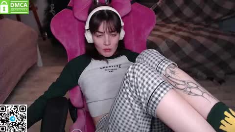 Snapshot of i_love_icecream chatting on 01/17/26, 06:55 elisabeth online show from 01/17/26, 06:55