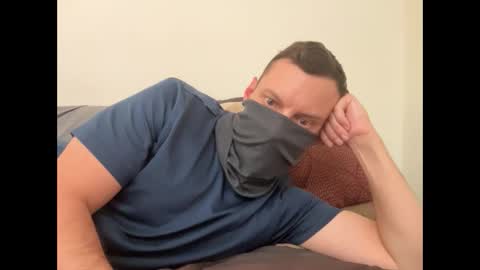 i o ro online show from 10/02/25, 03:46