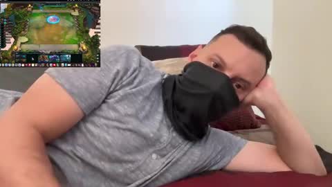 i o ro online show from 10/17/25, 11:18