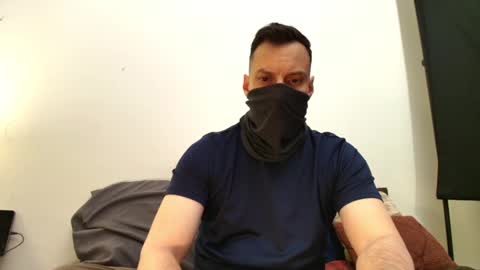 Snapshot of i_o_ro chatting on 03/01/26, 07:32 i o ro online show from 03/01/26, 07:32