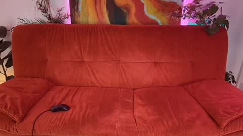 Snapshot of i_origins chatting on 01/13/25, 09:20 Aline online show from 01/13/25, 09:20