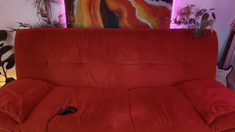 Snapshot of i_origins chatting on 02/21/25, 10:15 Aline online show from 02/21/25, 10:15