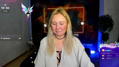 Snapshot of i_will_wake_u_up chatting on 02/06/26, 08:18 Samanta online show from 02/06/26, 08:18