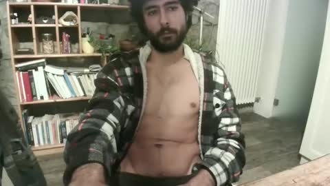 Snapshot of iacujizz chatting on 02/01/25, 11:16 ThatHotGuy online show from 02/01/25, 11:16