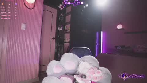       online show from 11/10/25, 01:15