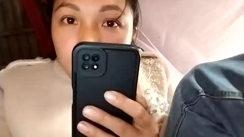 iam_eli45 online show from 03/23/26, 07:56