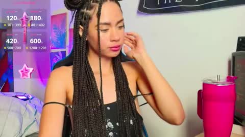 Snapshot of iam_iisabela chatting on 03/22/26, 01:20 Isa online show from 03/22/26, 01:20