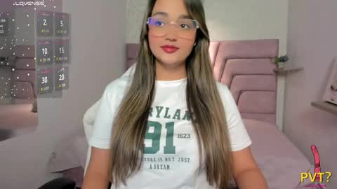 iam_lina online show from 04/05/26, 02:20