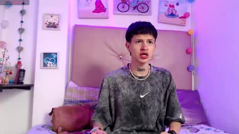 iam_lukas__ online show from 12/20/25, 01:51