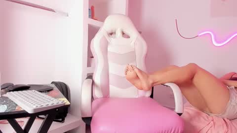 iam_monika online show from 01/07/25, 10:52