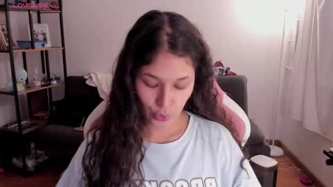 On instagram Imm  NikkiHelp me reach 100 likes online show from 12/14/25, 12:05