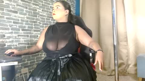 Snapshot of iam_samy__ chatting on 07/01/26, 11:01 Samy online show from 07/01/26, 11:01