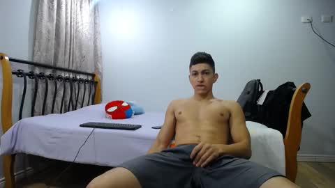 iam_yourbabyprincess_xd online show from 02/24/25, 03:44