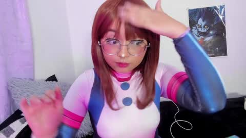 Snapshot of iam_zoechan chatting on 12/06/24, 06:04 Zoe 3 online show from 12/06/24, 06:04