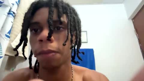 iamadielpr online show from 11/25/25, 10:21