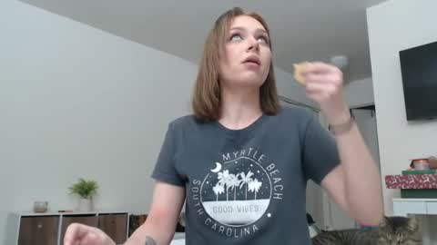 Snapshot of iamalexialove chatting on 12/01/25, 12:59 Lexi Love online show from 12/01/25, 12:59