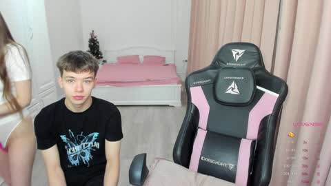 Cassie  STREAMS HERE EVERYDAY online show from 01/08/25, 05:05