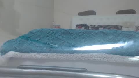 Alice online show from 01/21/25, 04:05