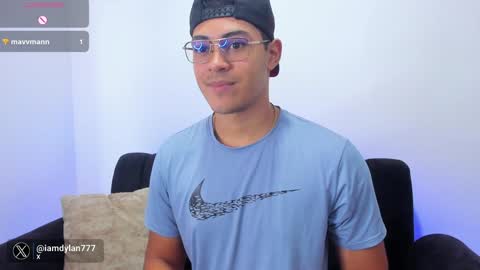 Dylan  independent model  online show from 01/27/25, 03:18