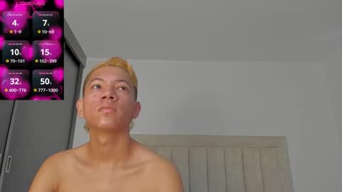 Juliiiiian online show from 11/05/25, 11:32