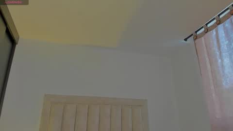 Juliiiiian online show from 11/28/25, 11:57