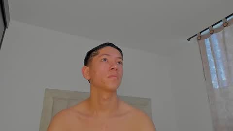 Juliiiiian online show from 03/29/26, 11:32