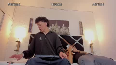 Mariano online show from 09/10/25, 04:23