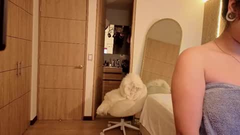 Nyxy online show from 02/06/26, 11:02