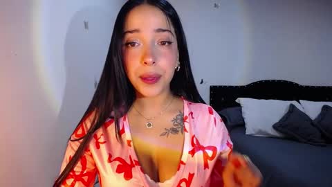 Camila online show from 09/12/25, 03:50