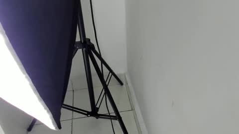 IAN CASTILLO online show from 02/17/25, 11:02