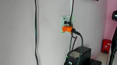 IAN CASTILLO online show from 12/15/25, 11:14