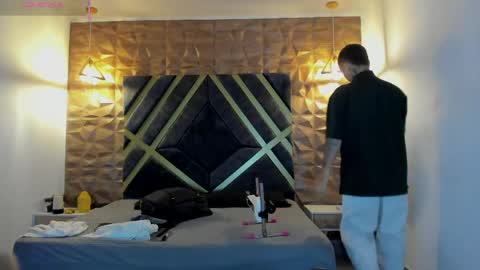 IAN CASTILLO online show from 04/11/26, 11:14