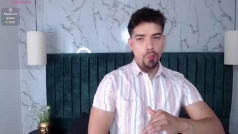 Ian Davis online show from 01/15/25, 08:05