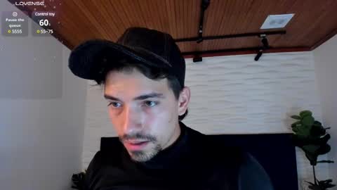 Ian Davis online show from 02/19/25, 02:33