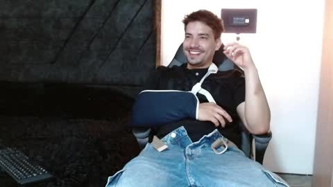 Ian Davis online show from 04/23/26, 02:24