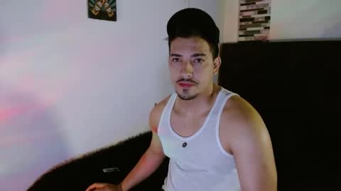 Ian Davis online show from 04/26/26, 03:15