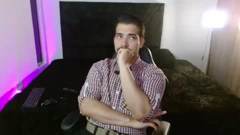 Ian Davis online show from 07/11/26, 04:32