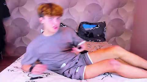 Snapshot of ian_flor chatting on 11/29/25, 11:57 Ian Flor online show from 11/29/25, 11:57