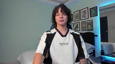 Andres online show from 03/25/26, 02:39