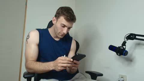 Snapshot of ianandersson27 chatting on 05/07/26, 06:30 Ian Andersson online show from 05/07/26, 06:30