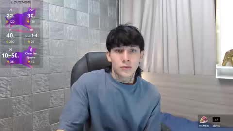 ian online show from 10/29/25, 08:43