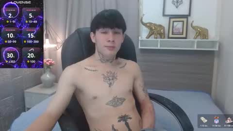 ian online show from 11/11/25, 10:10