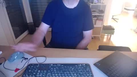 iandy12 online show from 09/11/25, 09:59