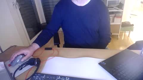 iandy12 online show from 11/24/25, 10:53