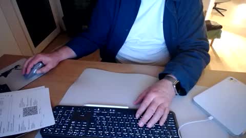 iandy12 online show from 02/07/26, 08:45