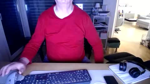 iandy12 online show from 04/05/26, 10:40