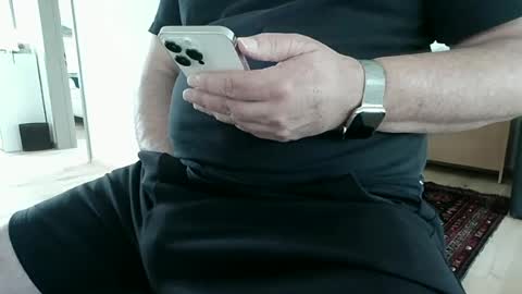 iandy12 online show from 06/17/26, 04:52