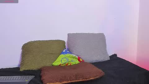 Ian Lark online show from 04/16/26, 07:14