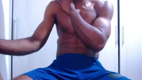 Snapshot of ianrashatxxx chatting on 06/16/26, 04:59 Ian Rashad online show from 06/16/26, 04:59