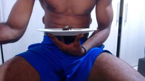 Snapshot of ianrashatxxx chatting on 06/30/26, 06:53 Ian Rashad online show from 06/30/26, 06:53
